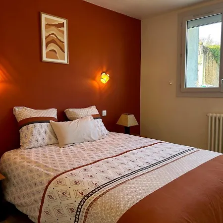 Parthenay, Maison 3 Chambres, 8 Voyageurs Ferienhaus *